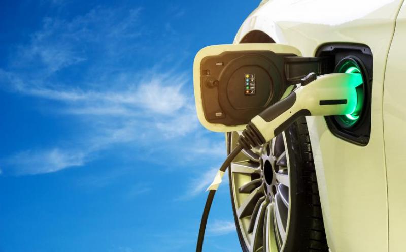 electric-vehicle-at-a-charging-station-charging